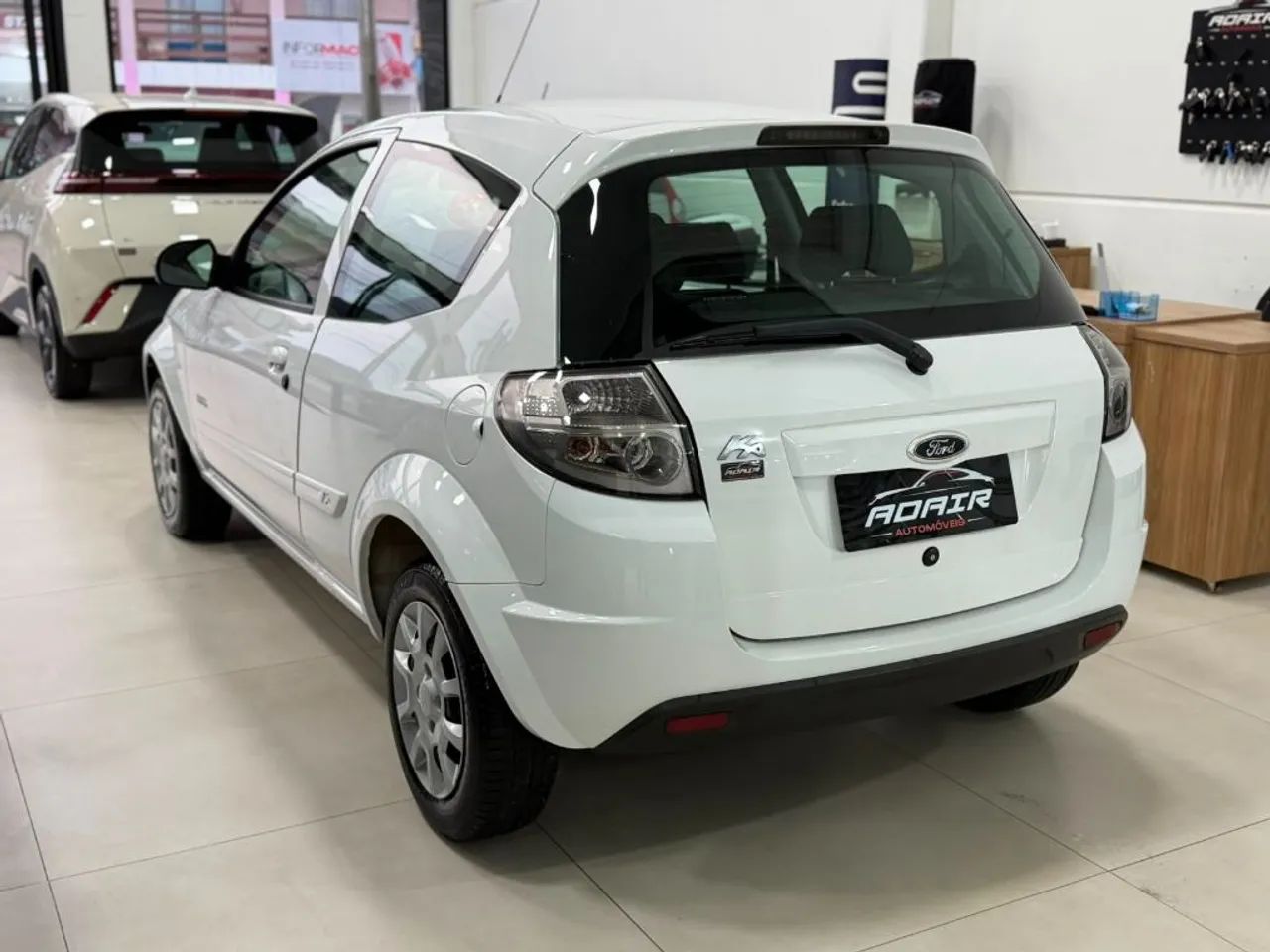 Ford KA 1.0 8v/1.0 8V ST Flex 3P 2013 - Foto 5