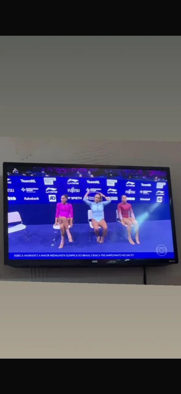 Tv AOC 32 smart