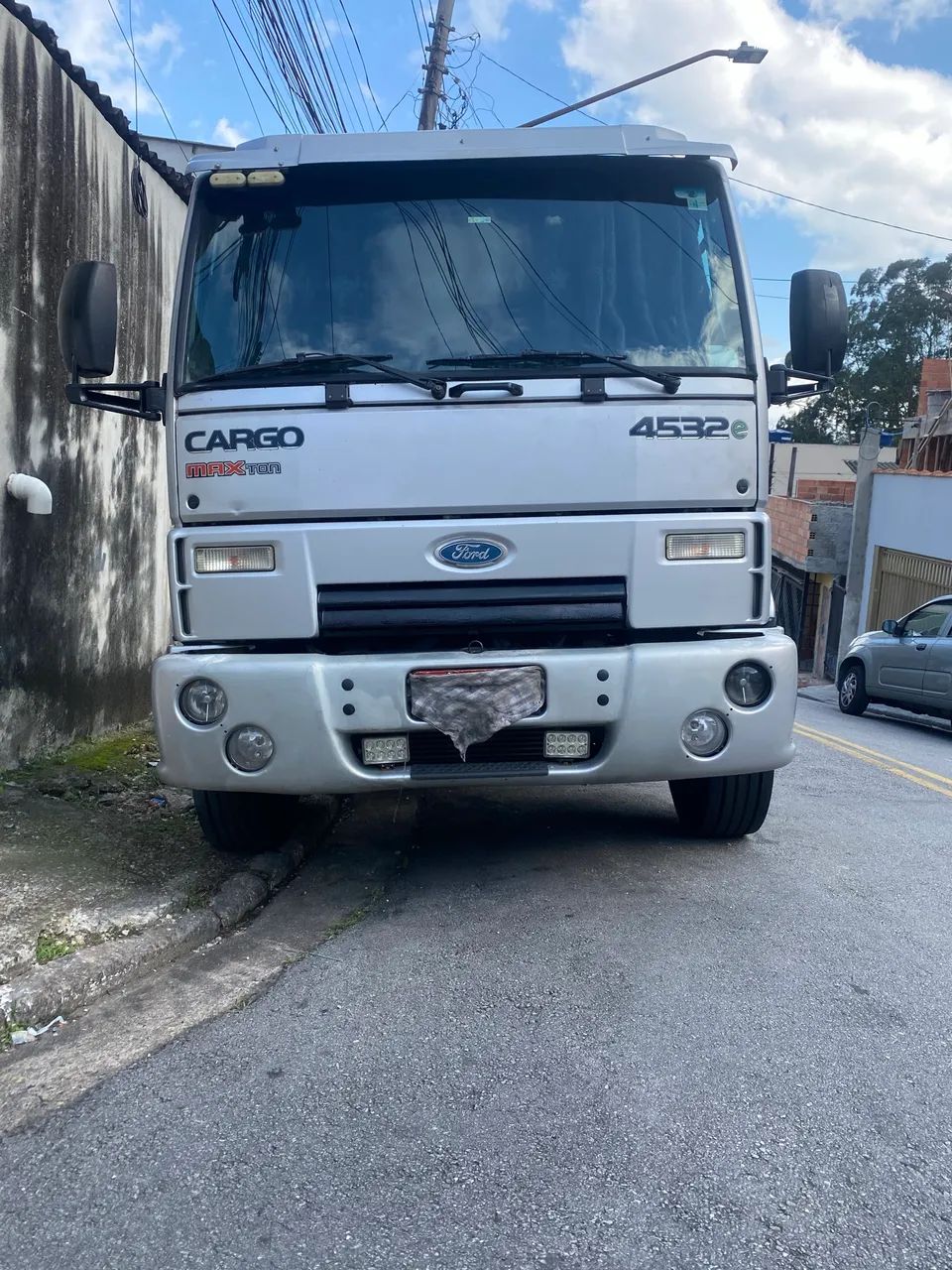 Ford Cargo 4532e ano 2010