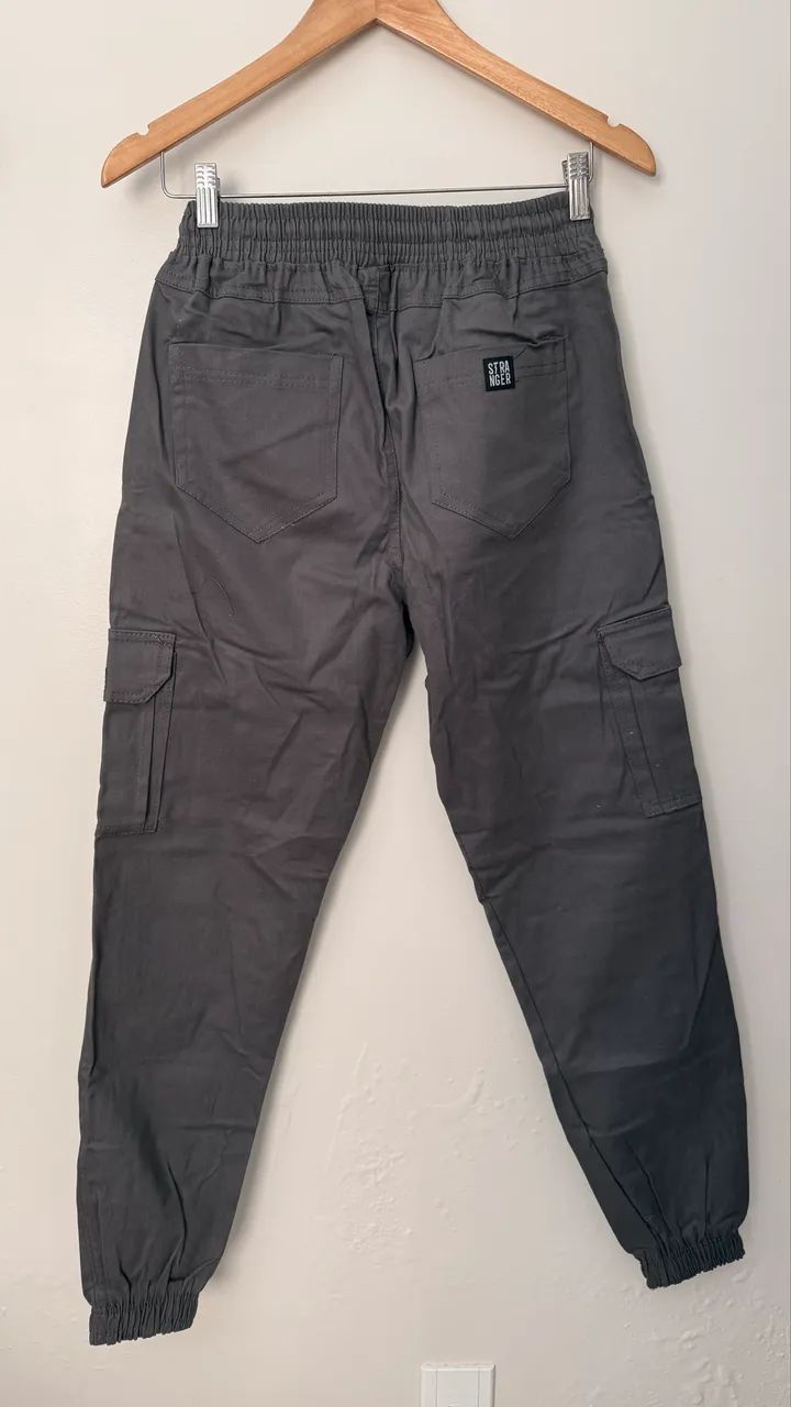 Calça cargo com bolsos cinza  - Foto 2