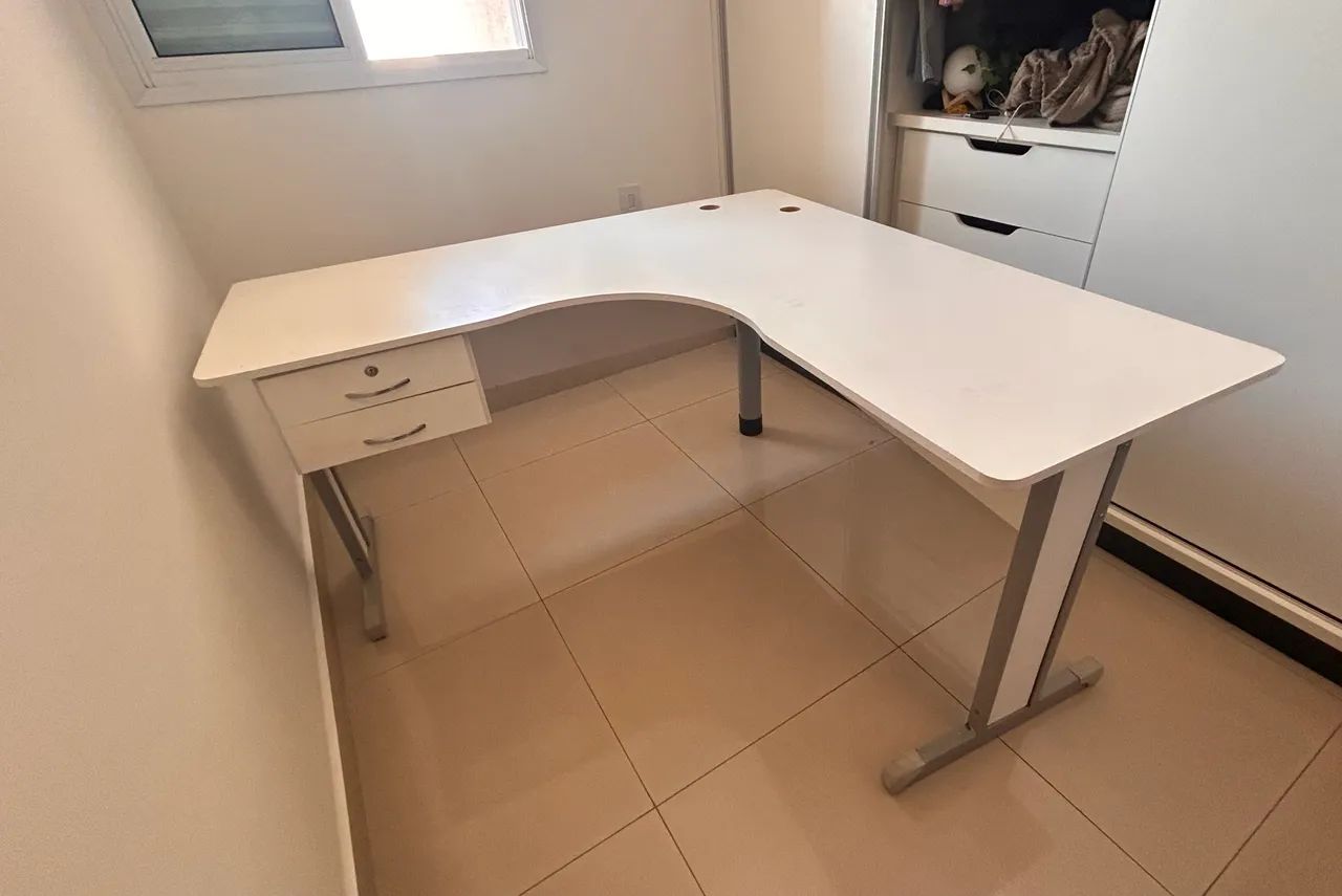 Escrivaninha  - Foto 2