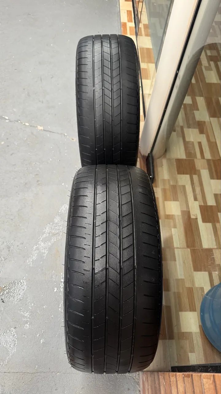 Pneu 225 45 17 - Foto 2