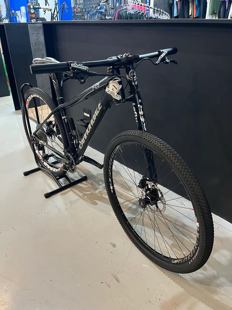 Bicicleta MTB Cannondale F29 Carbono - Foto 2