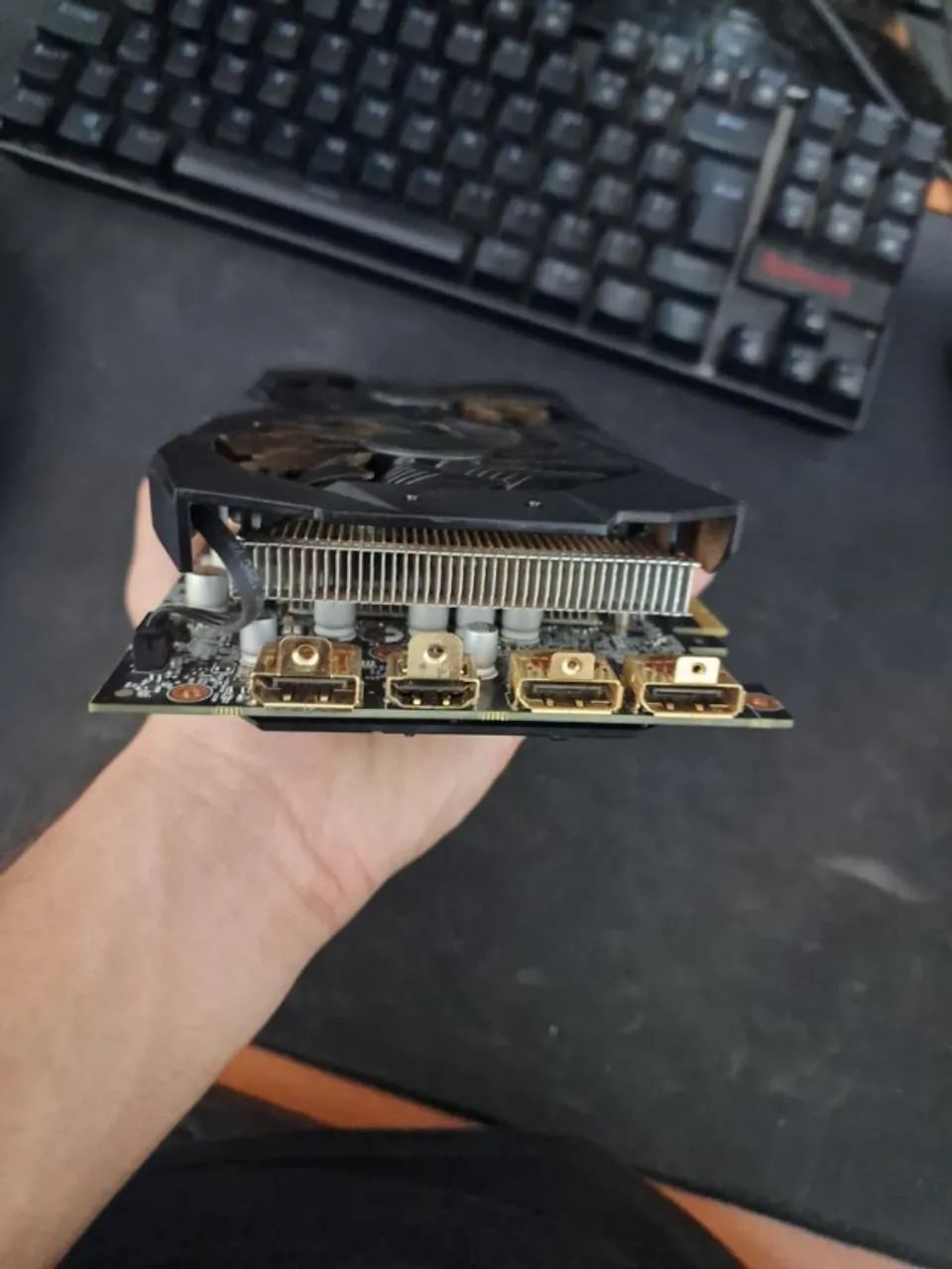 RTX 2060 Gigabyte 6GB - Foto 3