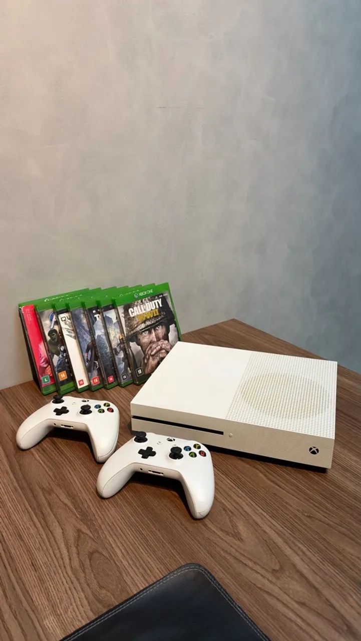 XBOX ONE S COM 2 CONTROLES E JOGOS - Foto 5
