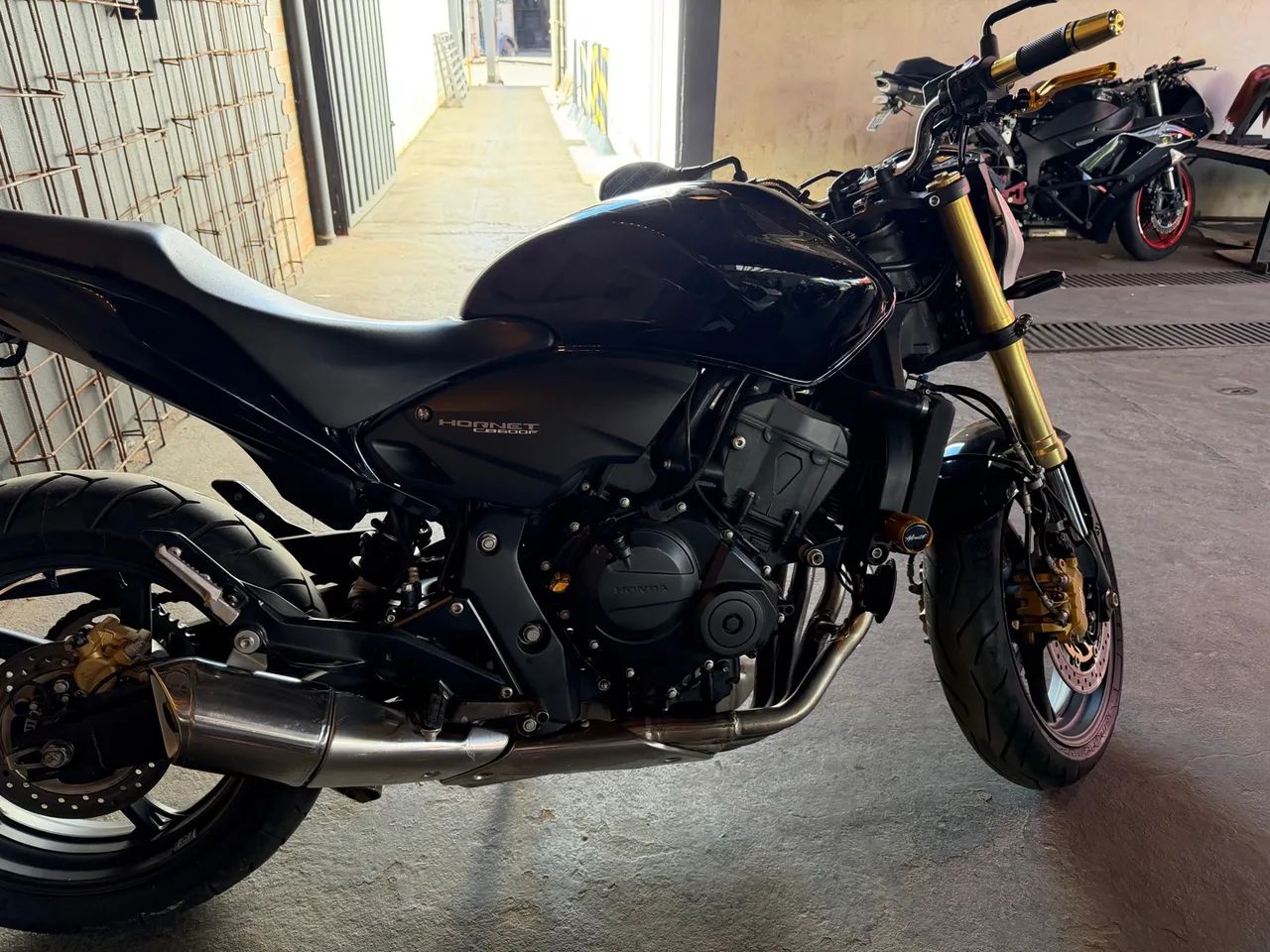 Hornet 2014 ABS super conservada - Foto 4