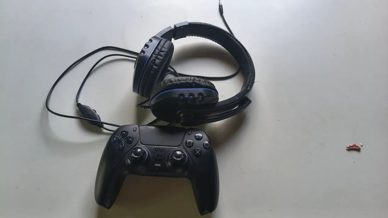 Controle PS5 E HEADSET 