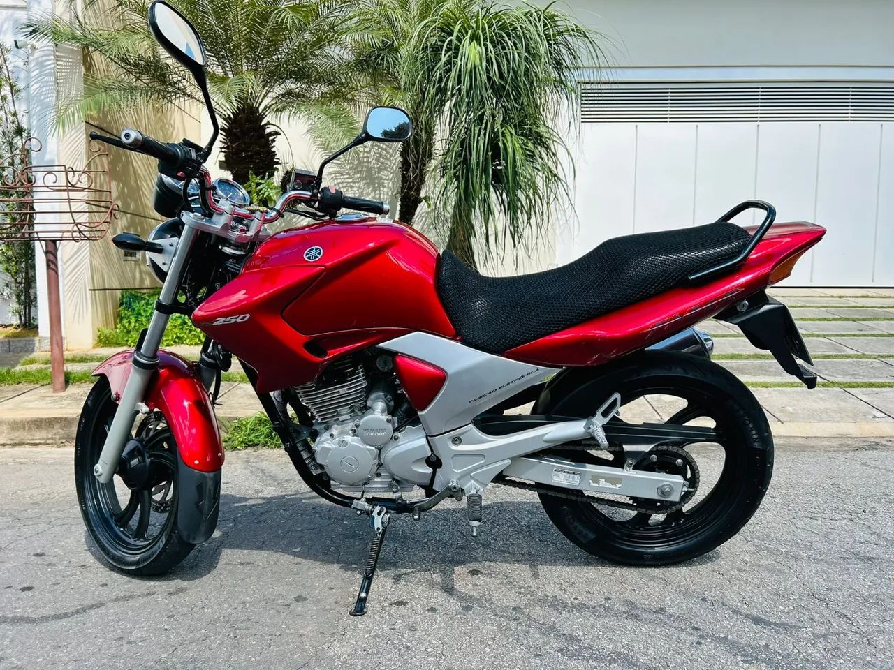 Fazer ys 250 