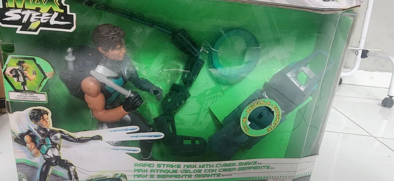Lote Max Steel  - Foto 2