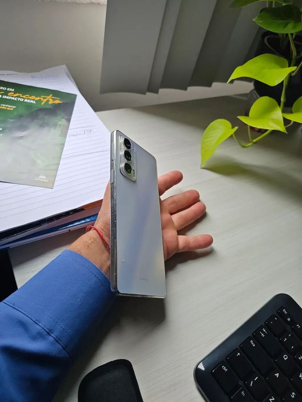 Motorola Edge 20  - Foto 4