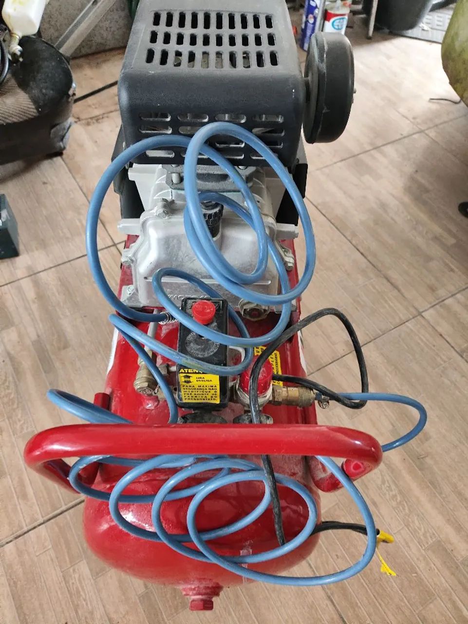 Compressor 50 litros  - Foto 2