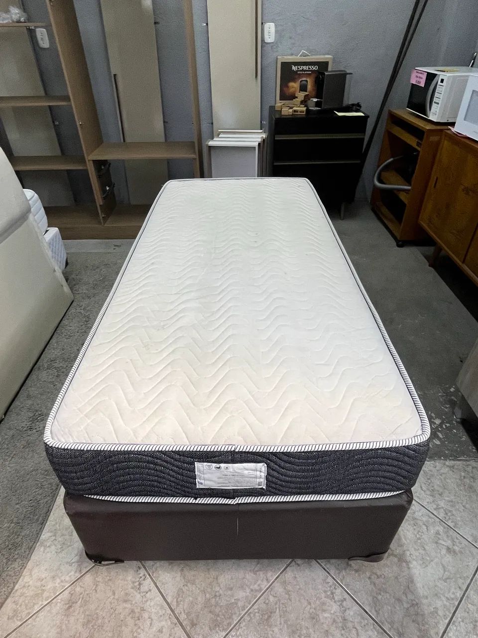 Cama box de solteiro 