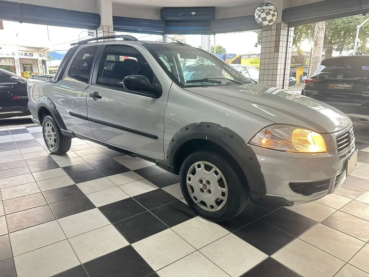 Fiat Strada Working 1.4 MPI Fire Flex 8V CD 2012 - Foto 3