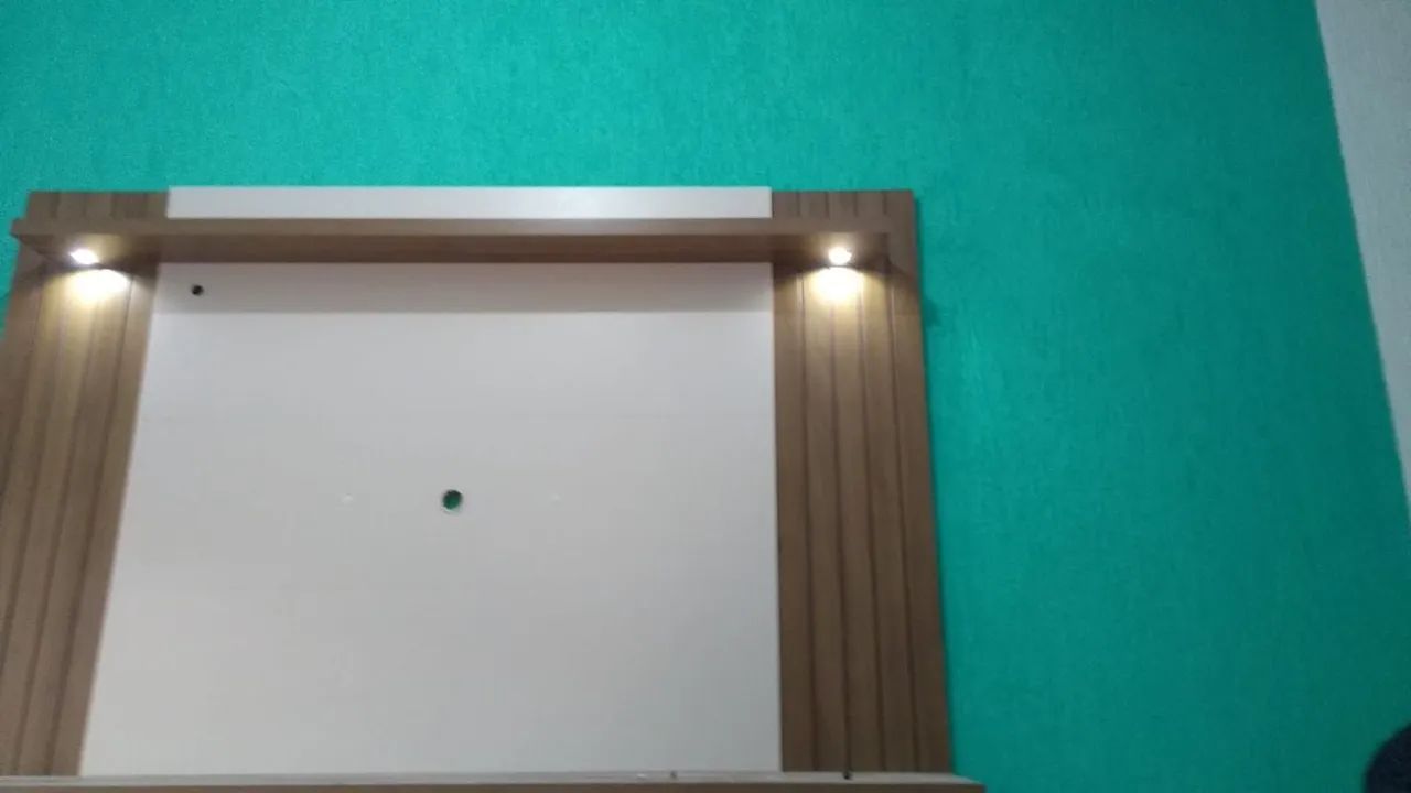 RACK COM PAINEL RIPADO PARA TV - Foto 5