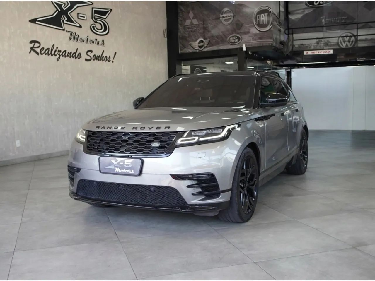 Land Rover Range Rover Range R. Vel. R-DYN. SE 3.0 PH6 4X4 AUT 2019