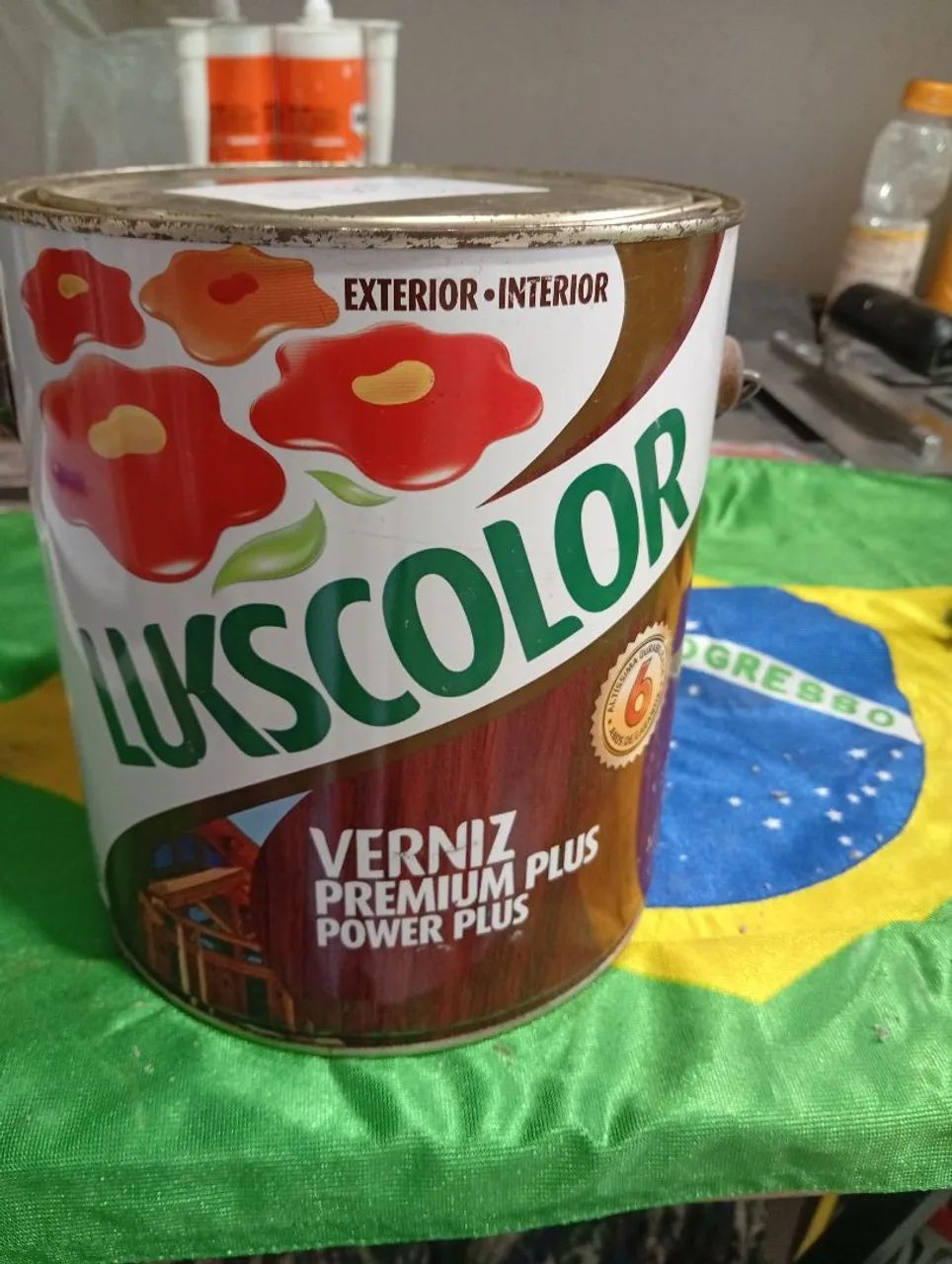 Verniz solvente Mogno 