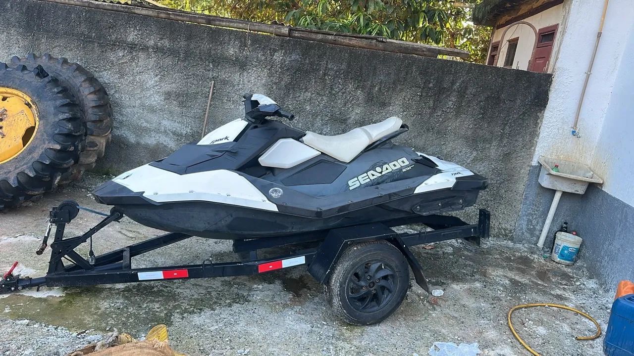 JET SKI SEA DOO SPARK - Foto 4