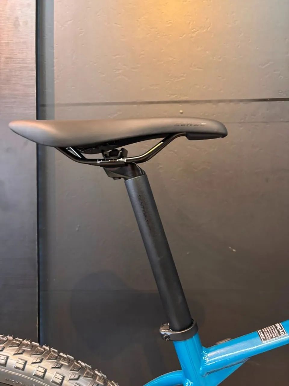 Bicicleta A29 Sense React comp Shimano Cues 11V Aqua/Prata - Foto 3