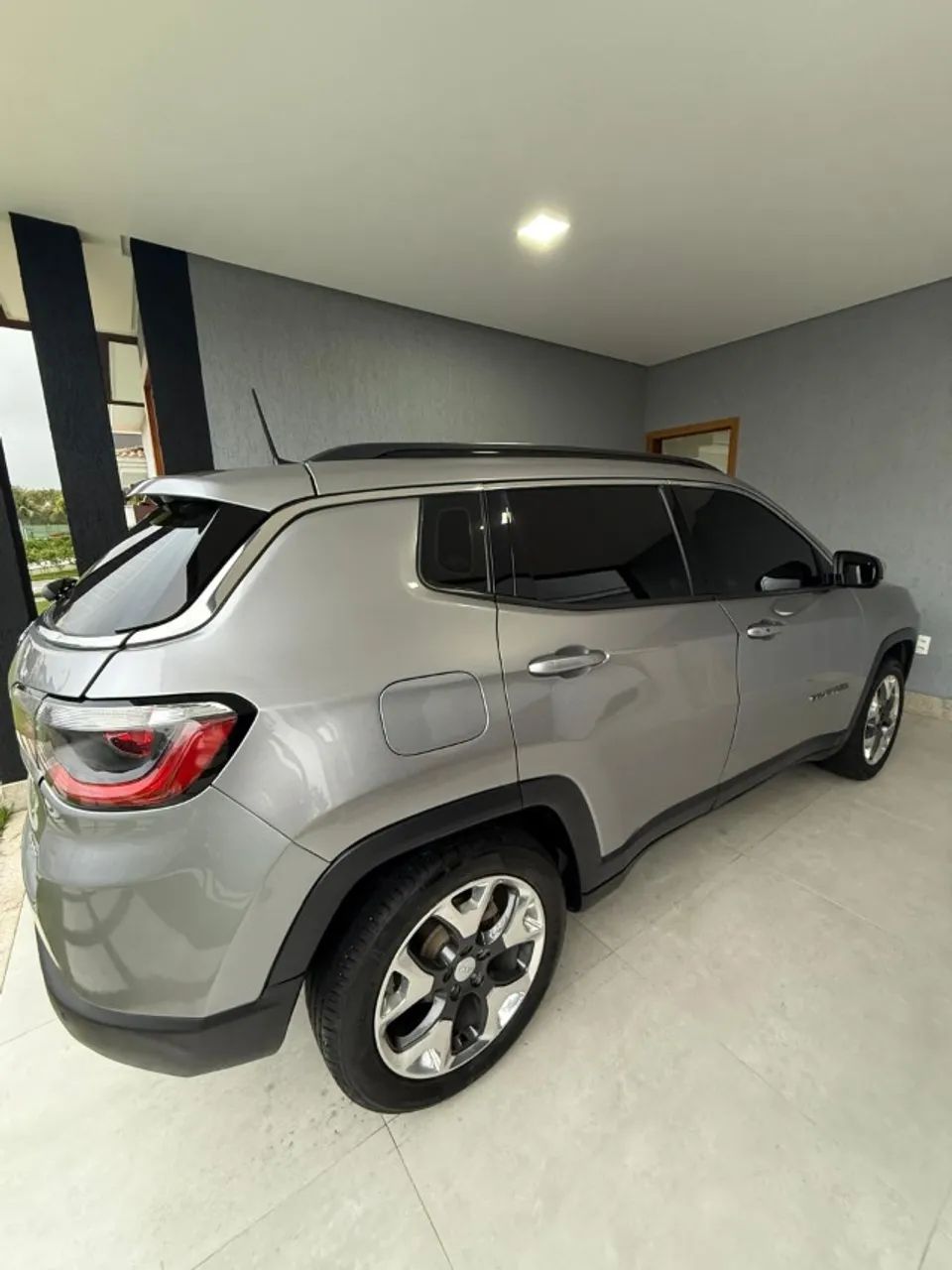 Jeep Compass Longitude 2.0 4X2 Flex 16V Aut. 2020 - Foto 2