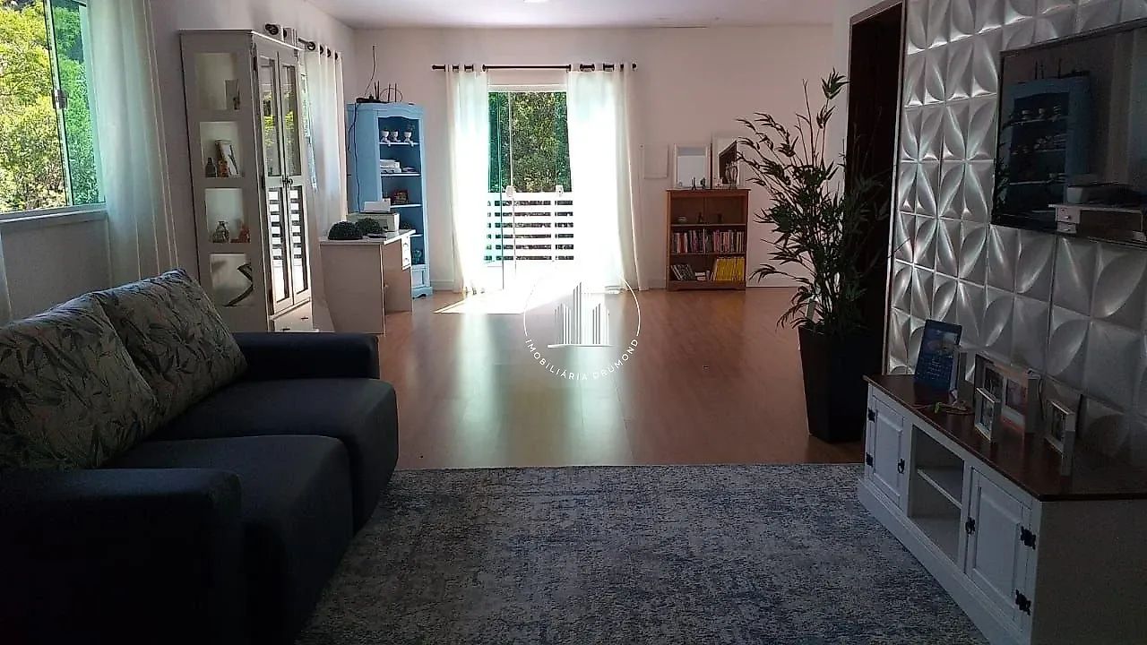 Sítio com casa com 03 dormitórios em Santo Amaro da Imperatriz. - PLC - Foto 3