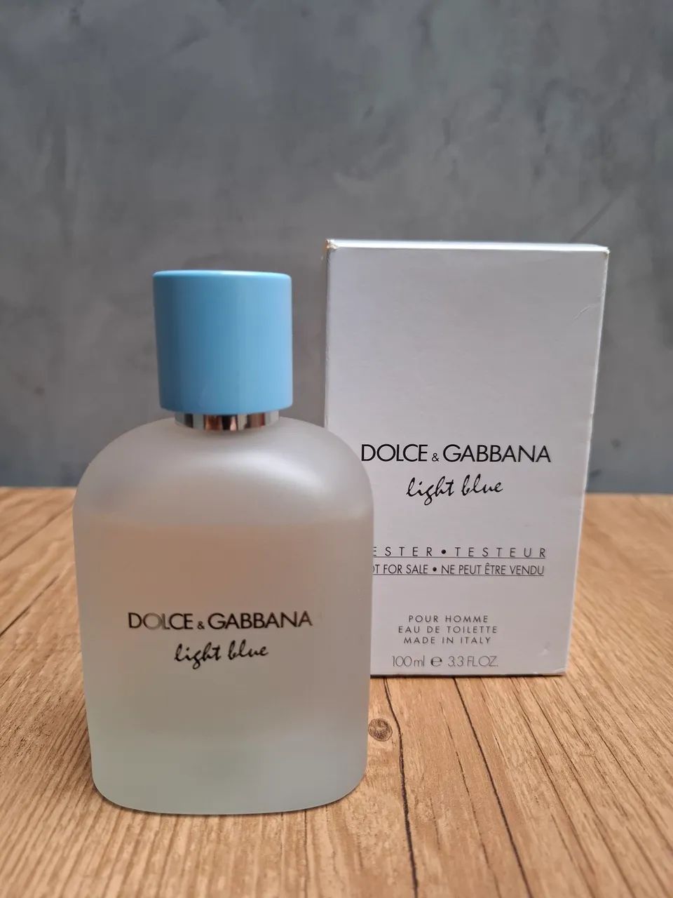 Perfume Dolce&Gabbana Light Blue pour homme , com aproximadamente 90ml