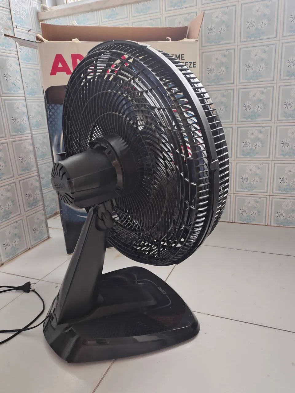 Ventilador de mesa Arno 50 cm - Foto 3