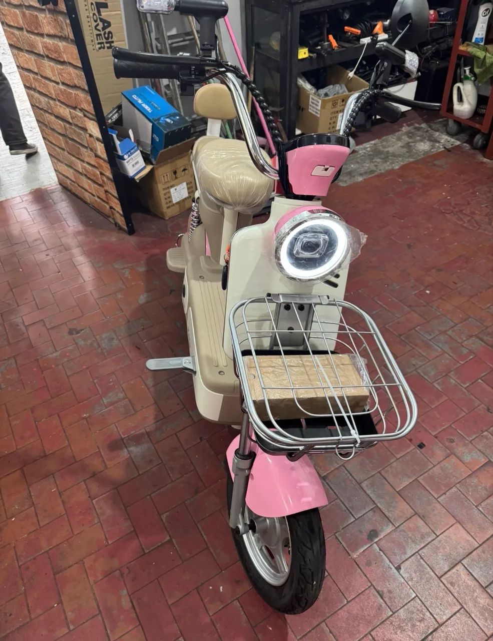 Moto Elétrica Rosa Yala  - Foto 5