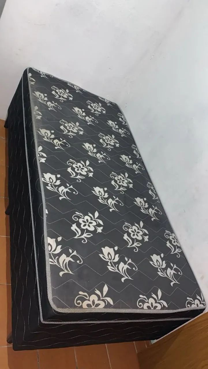 Cama de solteiro 