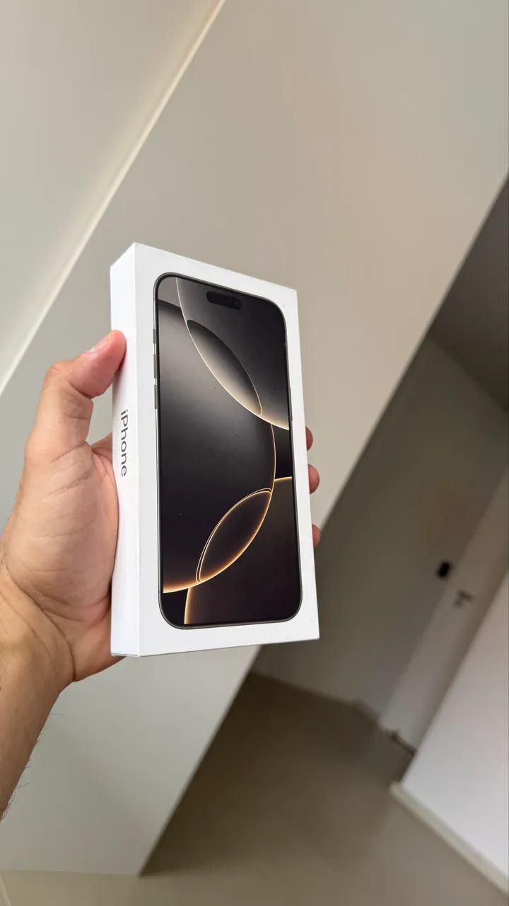 Iphone 16 pro Max prata - Foto 3