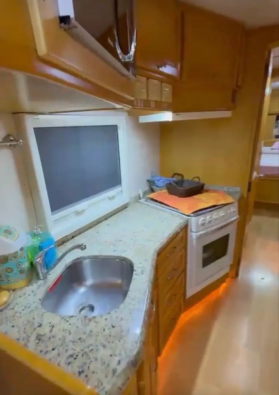 Motorhome Industrailer ano 2002 - Foto 11