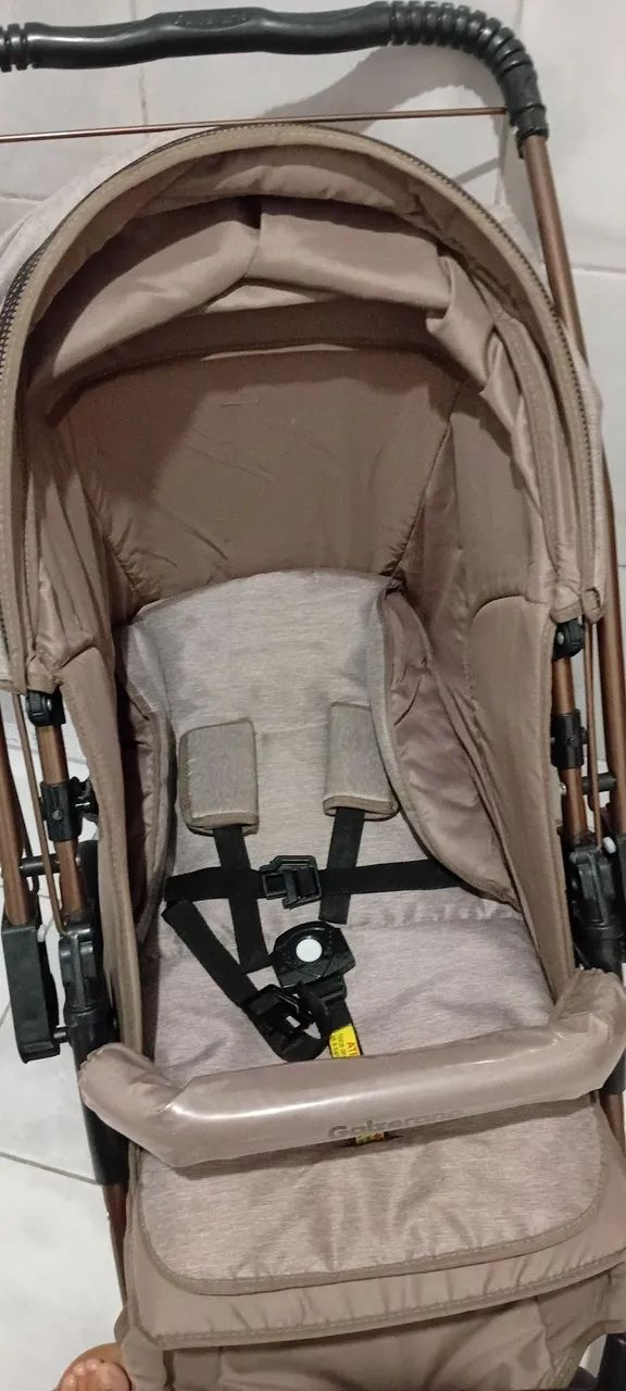 Carrinho e Bebê conforto com suporte - Foto 3