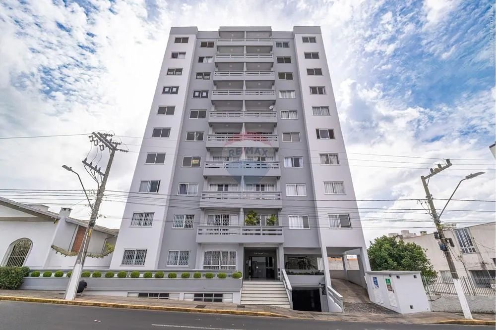 Apartamento à Venda no Bairro Centro