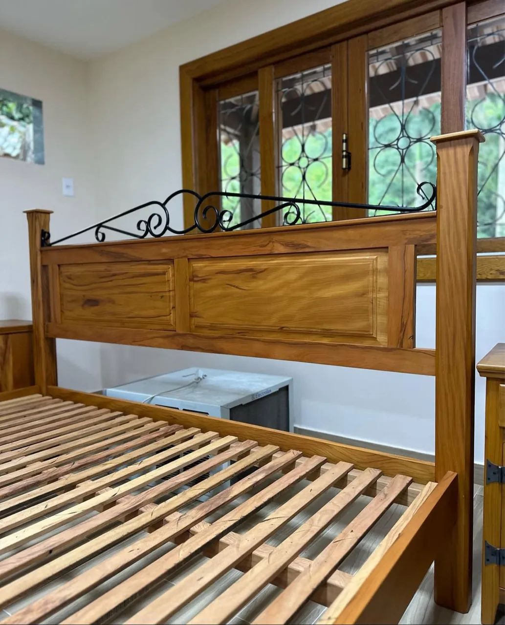 Cama madeira de demolição  - Foto 2