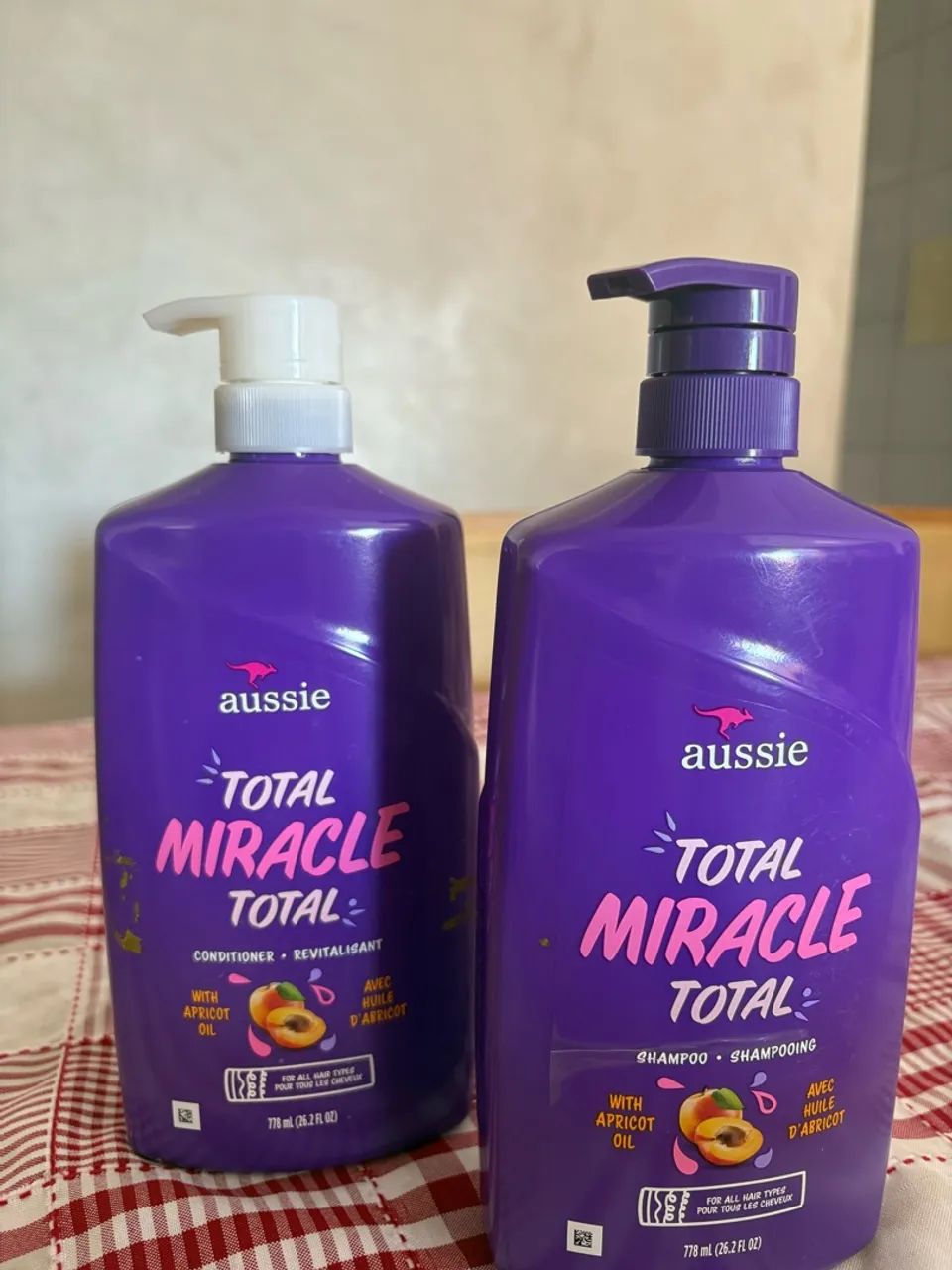 Kit Shampoo e Condicionador Aussie 778ml (lacrado) - Foto 2