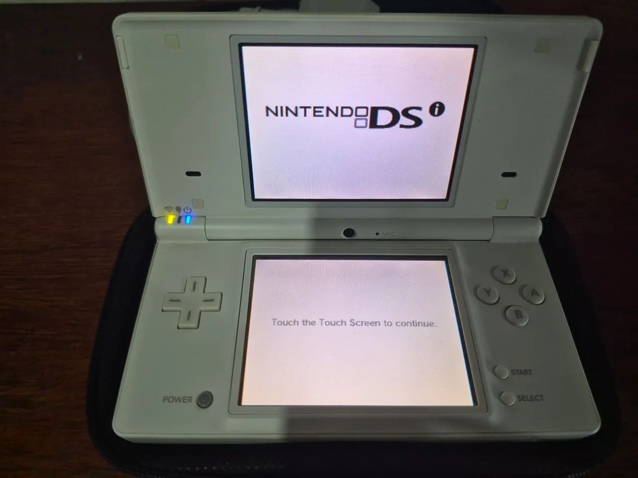 Nintendo DSi - Foto 3