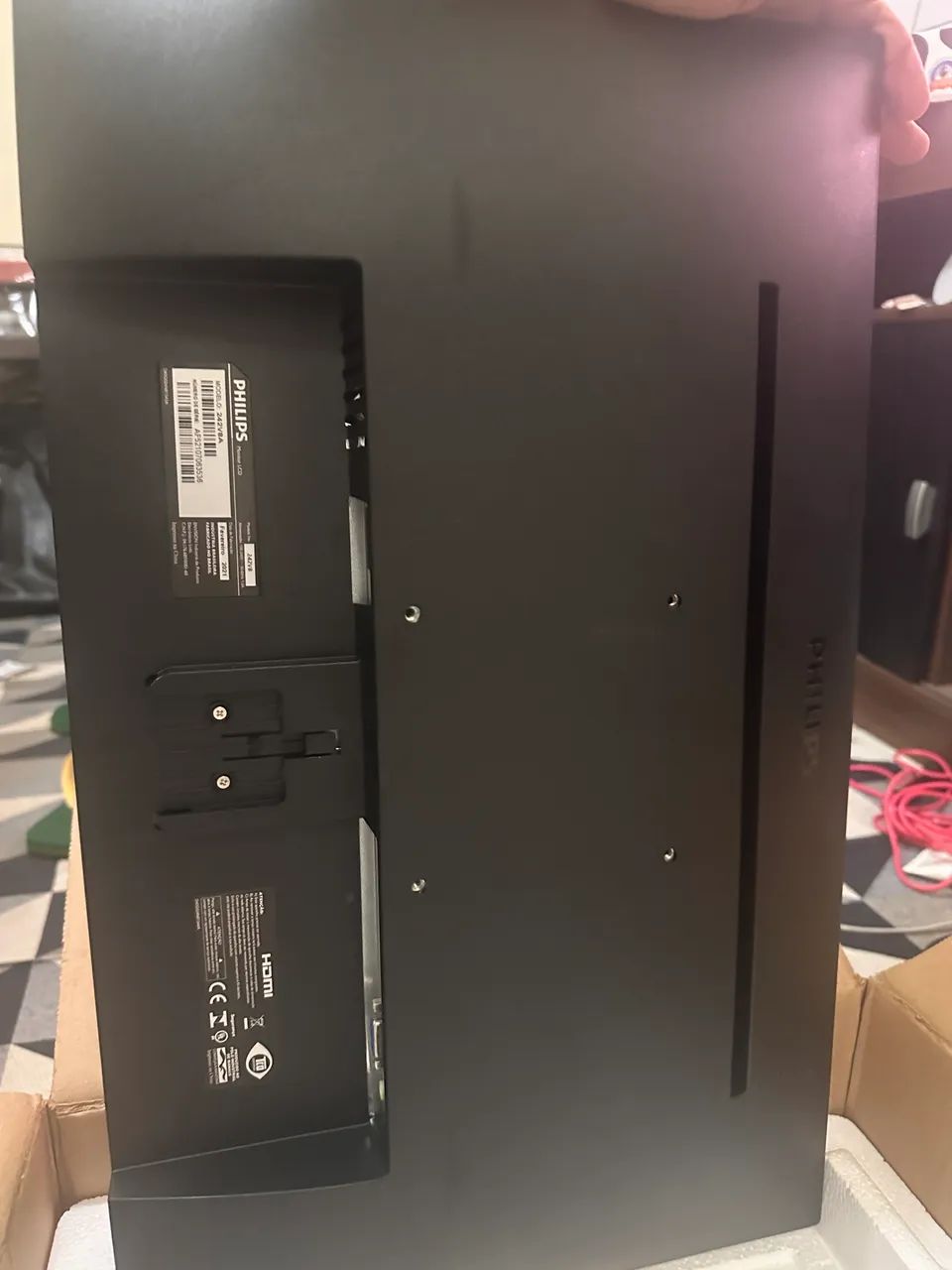 Monitor Philips 24 polegadas IPS com HDMI - Foto 3