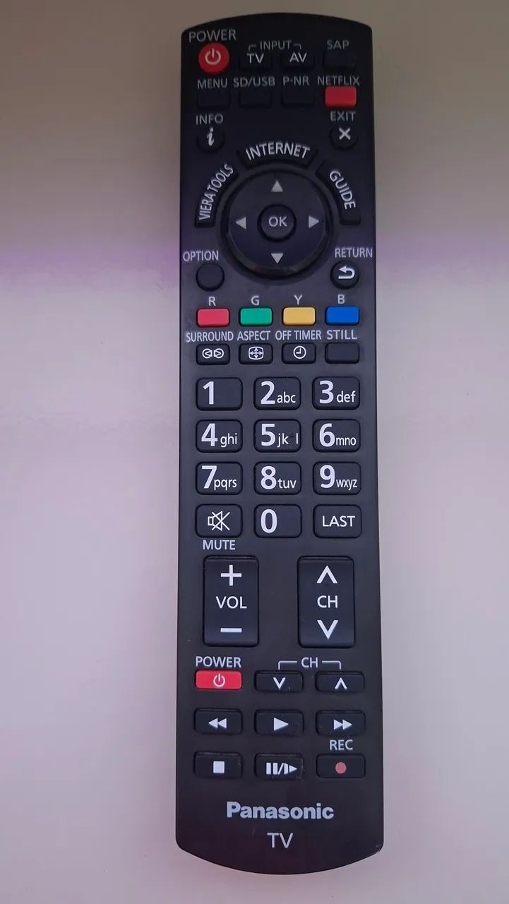 VENDO TELEVISÃO PANASONIC 42" LCD SMART TV - Foto 3