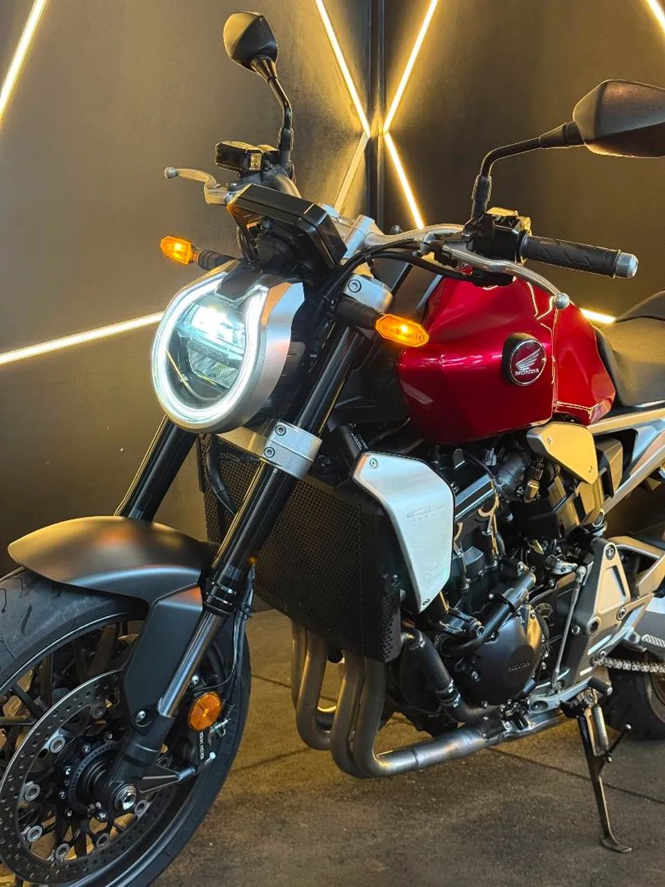 CB 1000 R 2023 - Foto 3