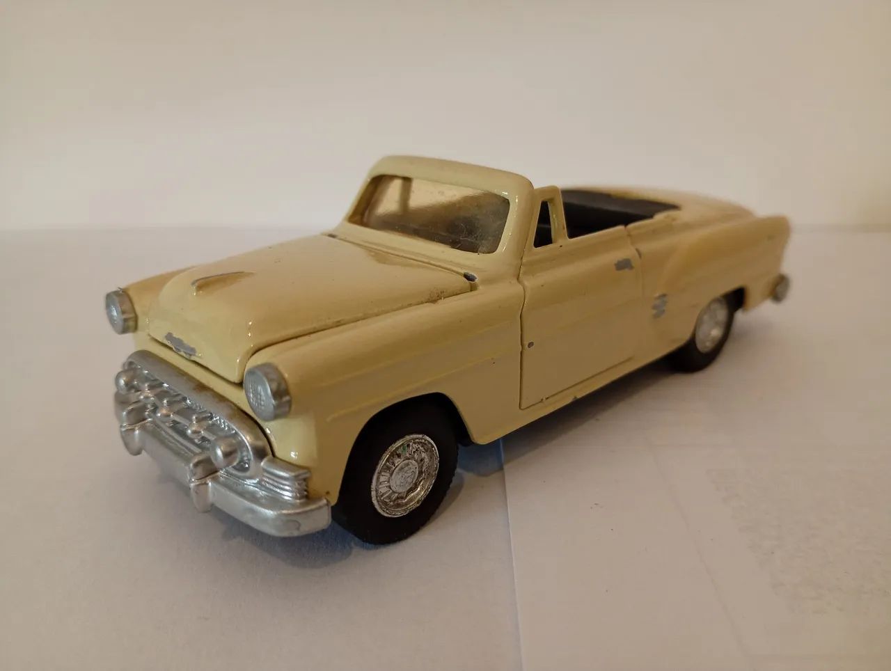 Welly - Miniatura Chevrolet Belair 