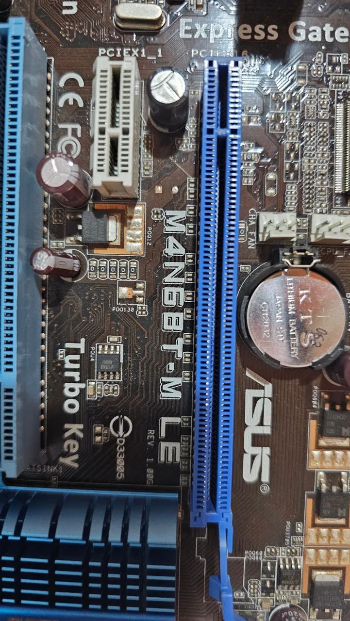 Placa-mãe ASUS M4N68T - Usada - Foto 2