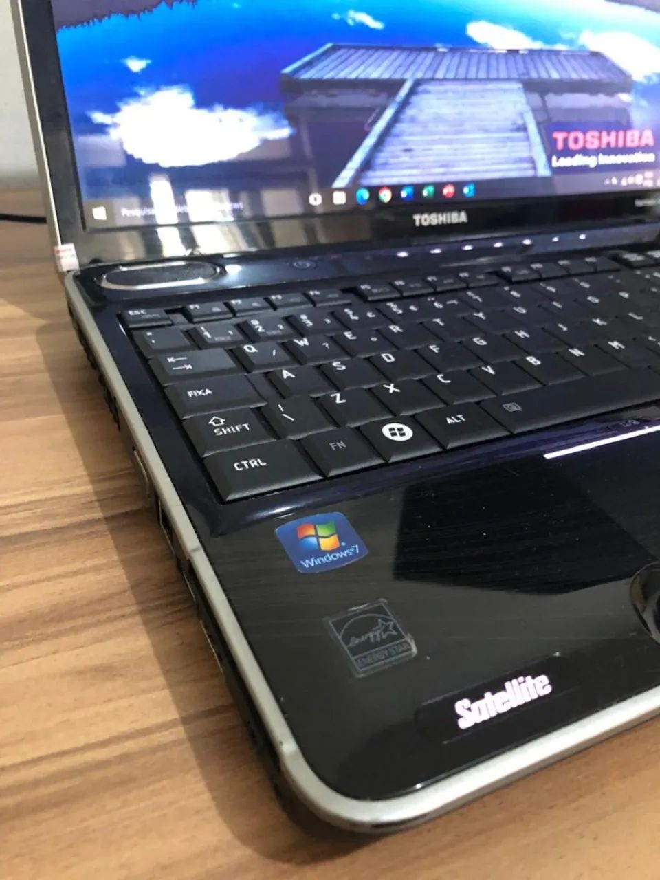 Notebook Toshiba 16