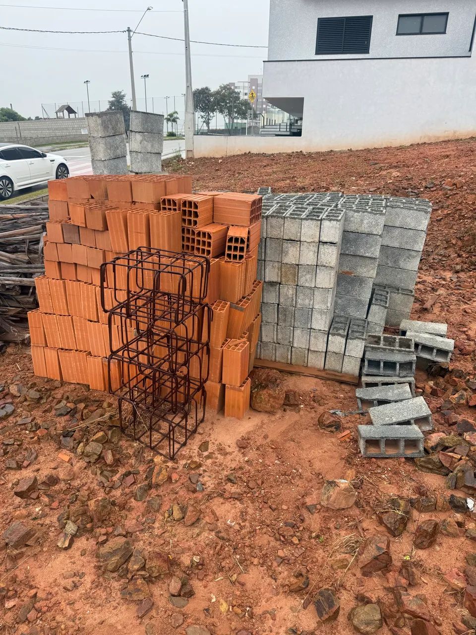 Construction Materials463757562169927680
