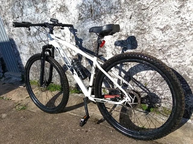 Bicicleta aro 29 freio a disco 
