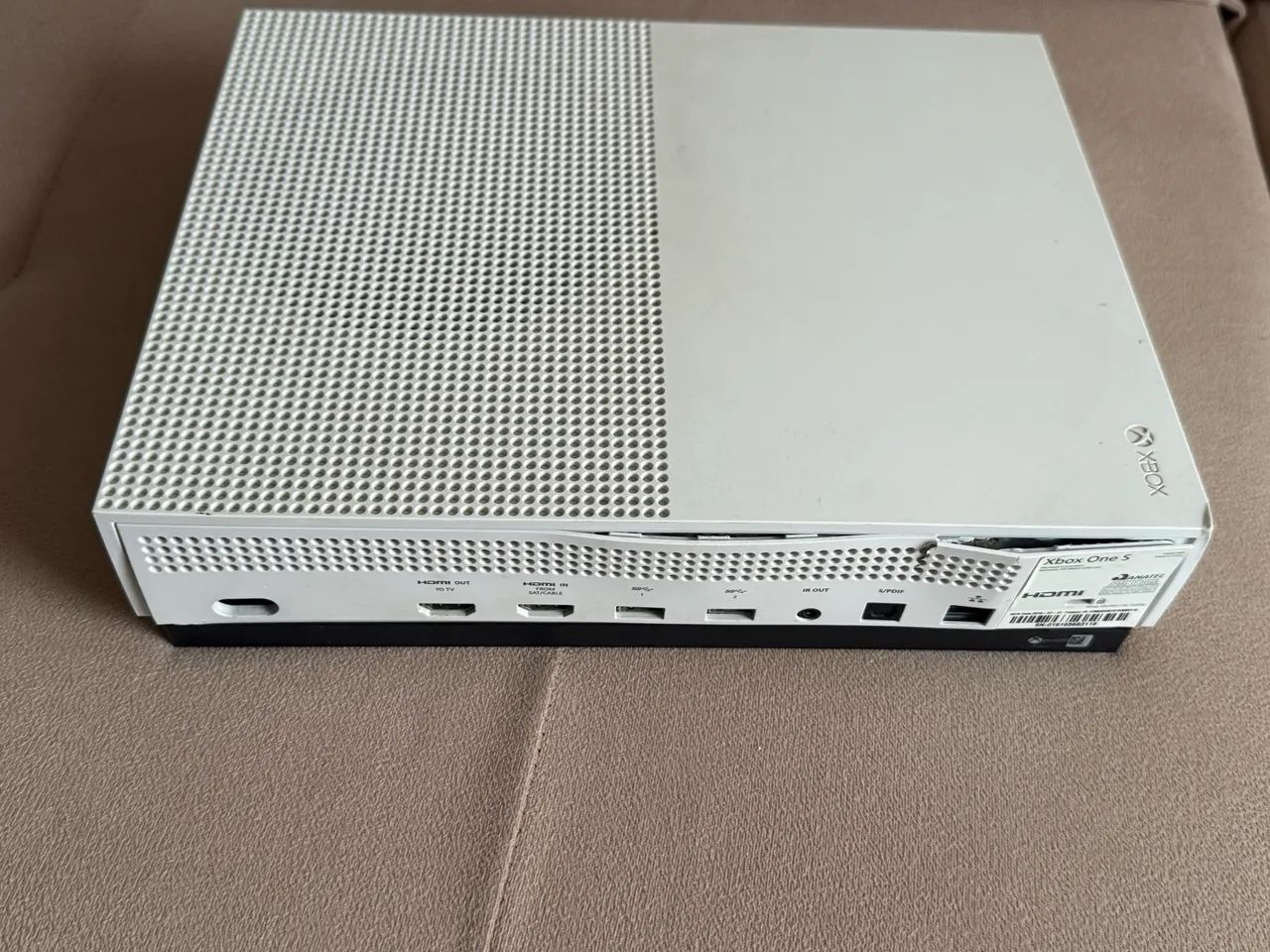 Xbox One S + 2 controles - Foto 2