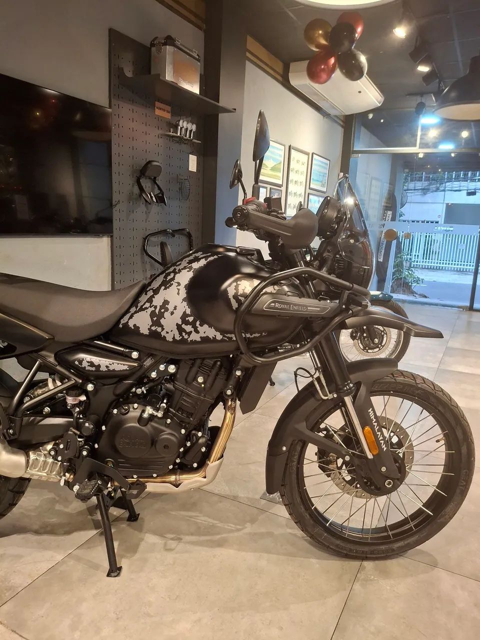 Himalayan Mana Black 450cc - Amanda - Foto 2