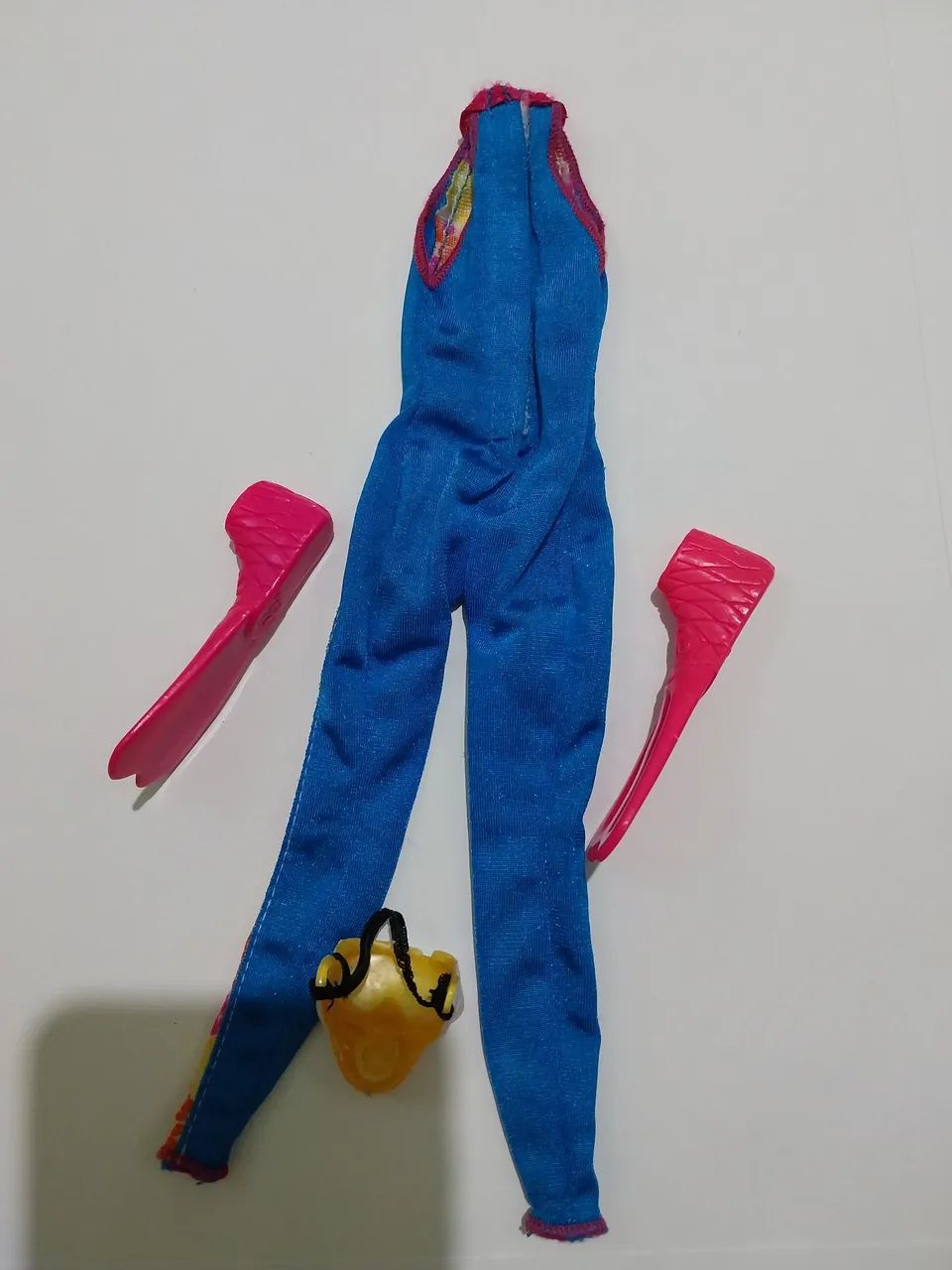 Roupa da Barbie mergulhadora. - Foto 2