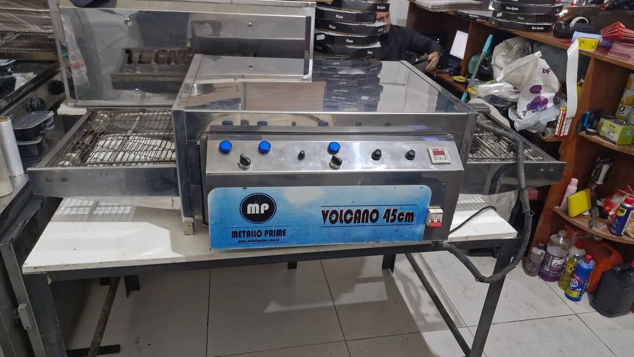 Forno de Esteira Volcano