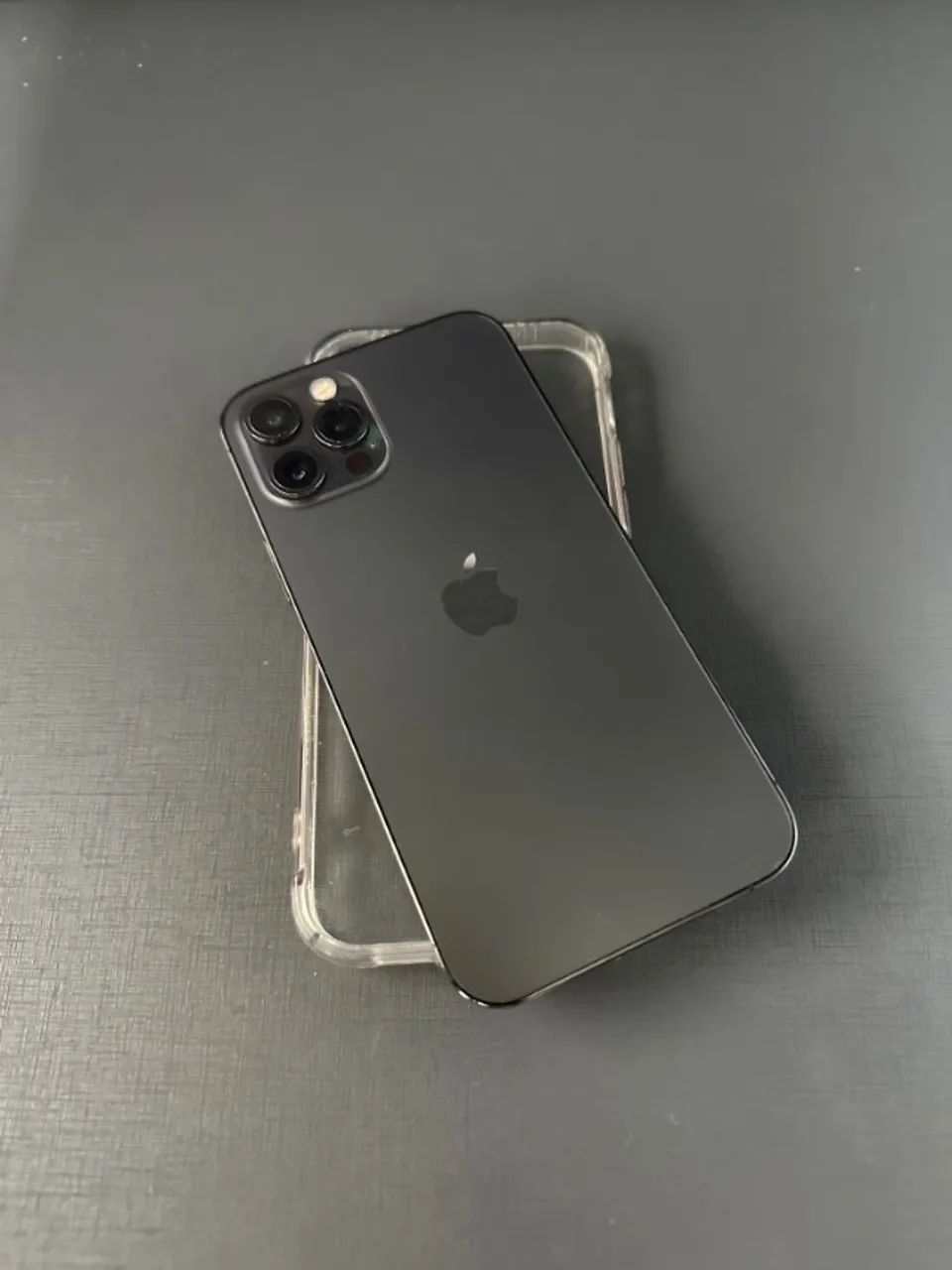 iphone 12 pro 256gb com Bateria nova - Celulares e Smartphones