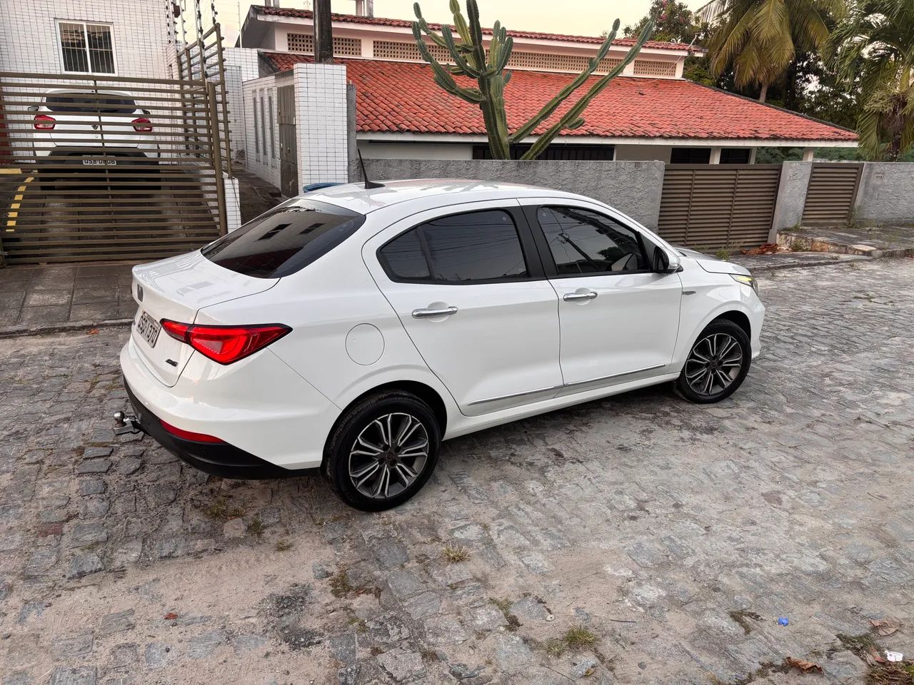 Fiat Cronos Precision 1.8 16V Flex Aut. 2019 - Foto 5
