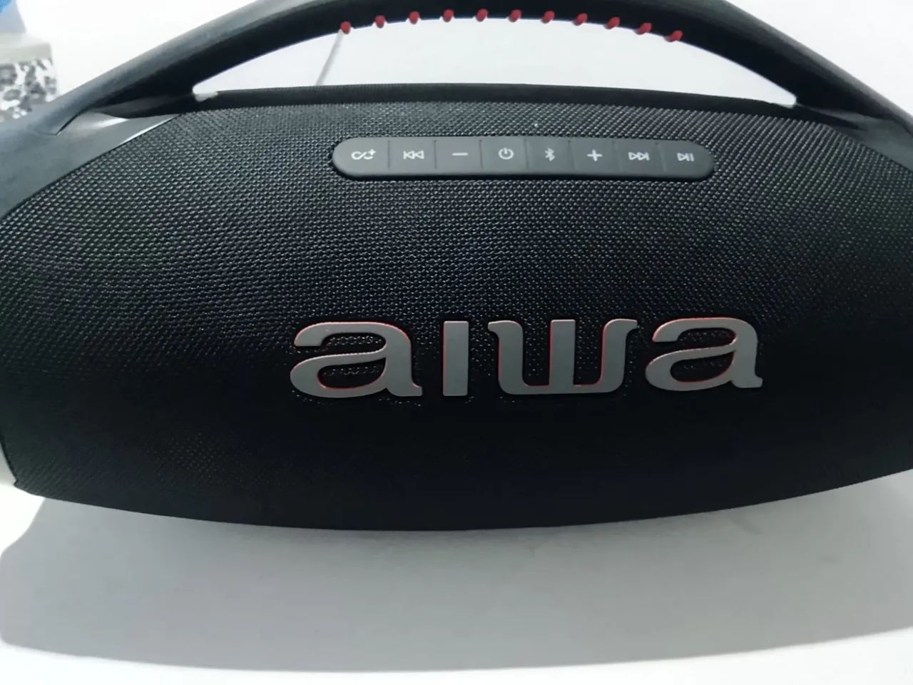 Caixa de som Aiwa Bomboox